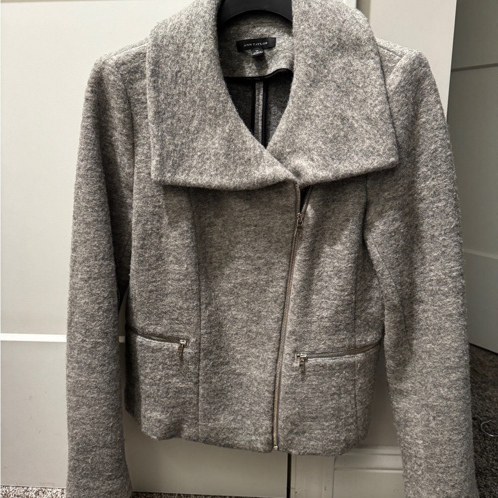 Ann Taylor Wool Gray Blazer with Zippe